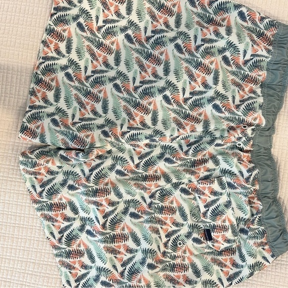 Fish Hippie Co. Meridian Volley Swim Shorts Tropical Palm-Mens XXL- MSRP $65 - Picture 4 of 5